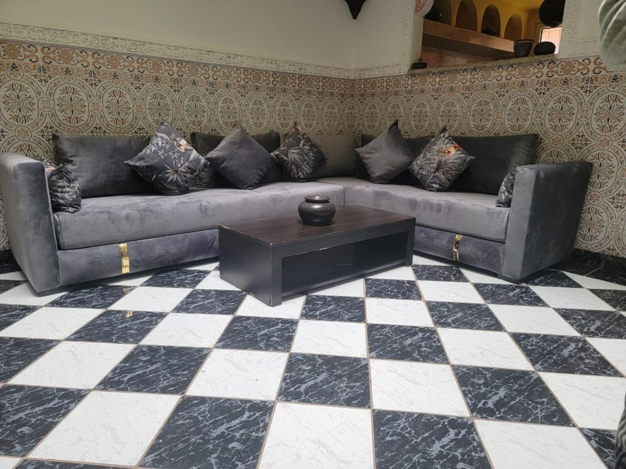 Riad Alaoui 146 With Swimming Pool And Free Parking Apartment Маракеш Екстериор снимка